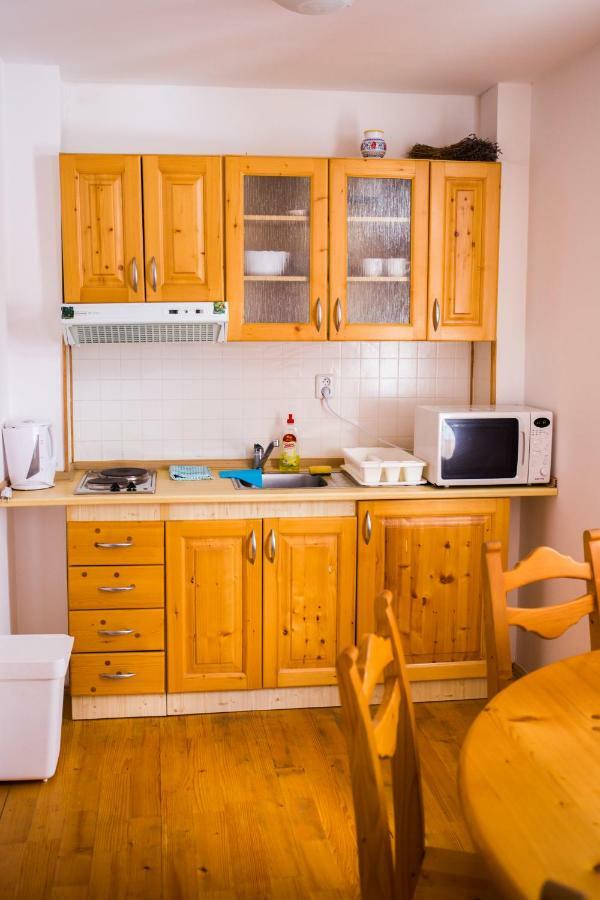 Apartments Branisko วิสโซเค ดาตรี ภายนอก รูปภาพ