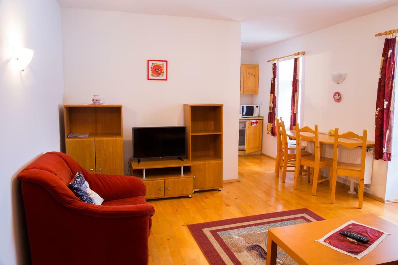 Apartments Branisko วิสโซเค ดาตรี ภายนอก รูปภาพ