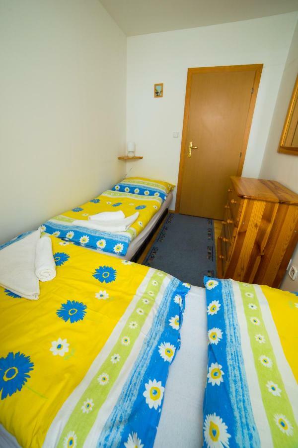 Apartments Branisko วิสโซเค ดาตรี ภายนอก รูปภาพ